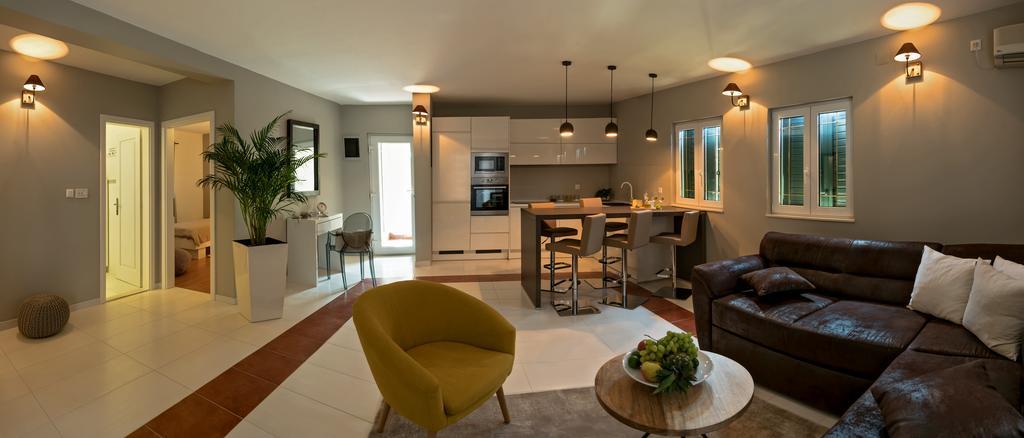 Apartman Roza Rogoznica  Bagian luar foto